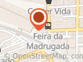Cama, mesa e banho Gippiony