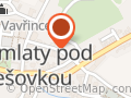 Stánek na hřišti