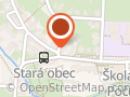 Obřad v zámeckém parku