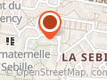 Une Petite Main