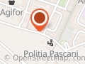 Astia spala covoarele in strada
